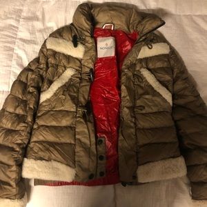 Moncler Jacket / Puffer